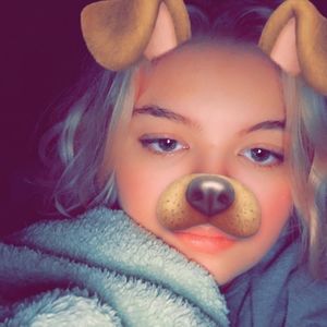 Meet your Posher, Isabella